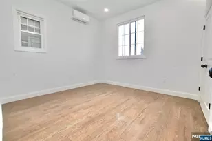 41 Arlington Ave, Jersey City, NJ 07305 - Photo 13