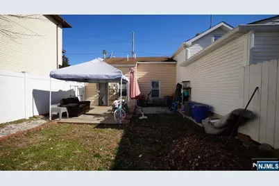 31 Kossuth Street, Haledon, NJ 07508 - Photo 7