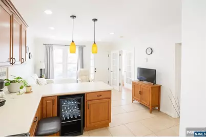 31 Kossuth Street, Haledon, NJ 07508 - Photo 3