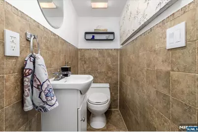 65 Lincoln Avenue, Rutherford, NJ 07070 - Photo 15