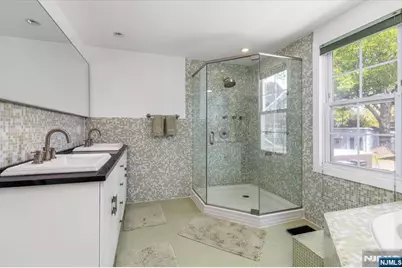 65 Lincoln Avenue, Rutherford, NJ 07070 - Photo 21