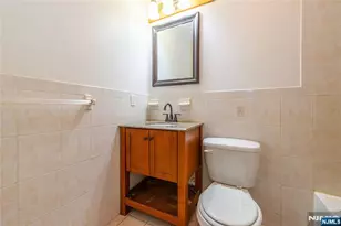 279 Orange Street 1, Newark, NJ 07103 - Photo 17