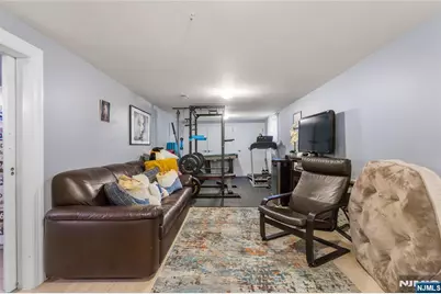 204 Hayward Place, Wallington, NJ 07057 - Photo 33