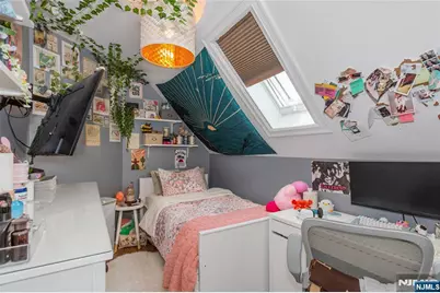 204 Hayward Place, Wallington, NJ 07057 - Photo 29