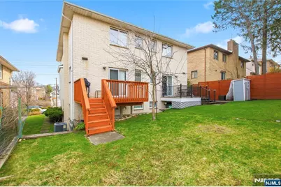 454 Myrtle Avenue 454 #454, Fort Lee, NJ 07024 - Photo 17