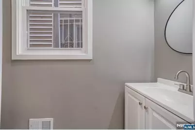 235 S 7th, Newark, NJ 07103 - Photo 17