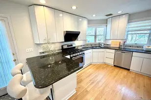 9 Pleasant Ave, Tenafly, NJ 07670 - Photo 7