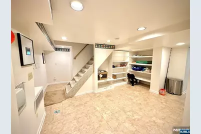 9 Pleasant Avenue, Tenafly, NJ 07670 - Photo 13