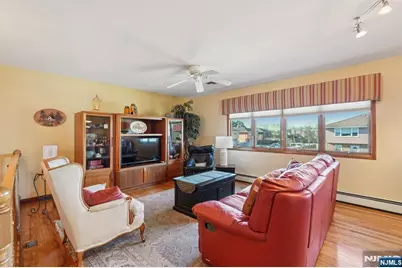 2 Ivy Lane, Wallington, NJ 07057 - Photo 17