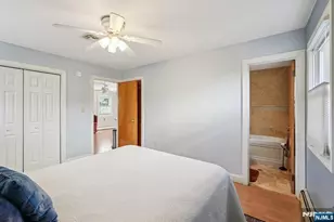 2 Ivy Ln, Wallington, NJ 07057 - Photo 13