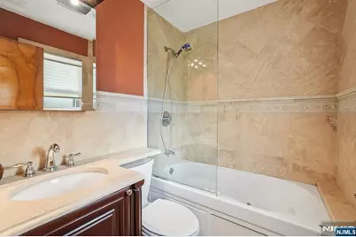 2 Ivy Lane, Wallington, NJ 07057 - Photo 15