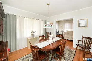 132 Catherine Ave, Saddle Brook Township, NJ 07663 - Photo 5