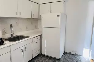 1163 Valley Road 18, Wayne, NJ 07470 - Photo 3