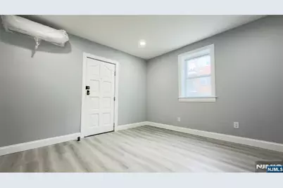 137 41st Street, Union City, NJ 07087 - Photo 11