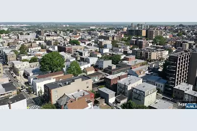 137 41st Street, Union City, NJ 07087 - Photo 15