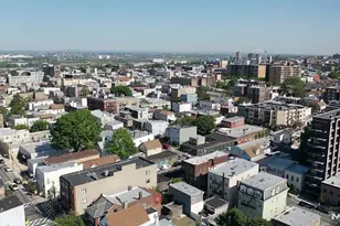 137 41st St, Union City, NJ 07087 - Photo 15