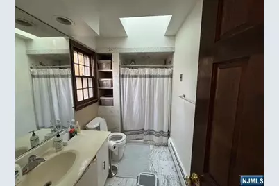 405 Pine Hill Road, Leonia, NJ 07605 - Photo 17