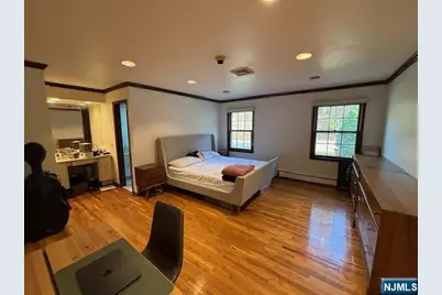 405 Pine Hill Road, Leonia, NJ 07605 - Photo 13