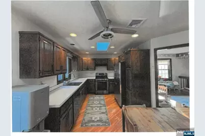 405 Pine Hill Road, Leonia, NJ 07605 - Photo 7