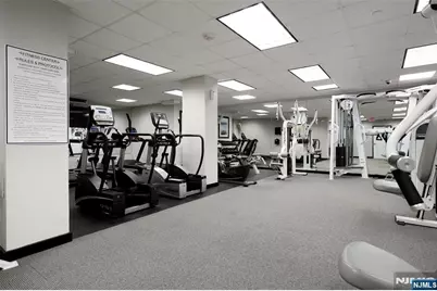 326 Prospect Avenue 11E #11E, Hackensack, NJ 07601 - Photo 17