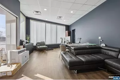 7-9 Ridgefield Avenue, Ridgefield Park, NJ 07660 - Photo 11