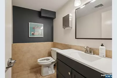 7-9 Ridgefield Avenue, Ridgefield Park, NJ 07660 - Photo 29