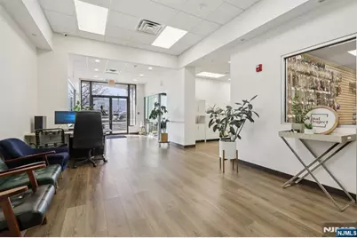 7-9 Ridgefield Avenue, Ridgefield Park, NJ 07660 - Photo 9