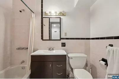 7-9 Ridgefield Avenue, Ridgefield Park, NJ 07660 - Photo 31