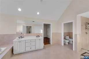 136 Tappan Rd, Norwood, NJ 07648 - Photo 17