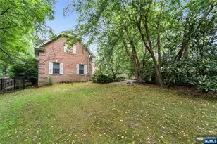 136 Tappan Rd, Norwood, NJ 07648 - Photo 3