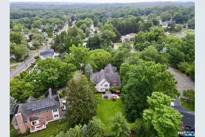 136 Tappan Road, Norwood, NJ 07648 - Photo 31