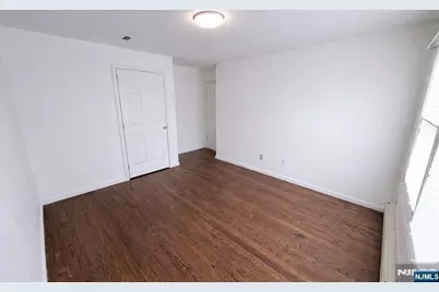 121 Philip 2 #2, Elmwood Park, NJ 07407 - Photo 9