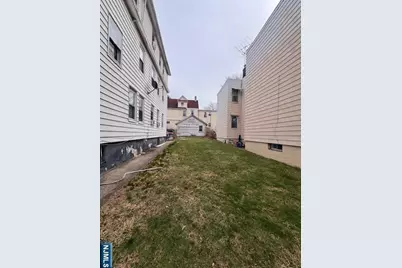186 Linden Avenue, Irvington, NJ 07111 - Photo 3