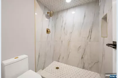 160 Overlook Avenue 3A #3A, Hackensack, NJ 07601 - Photo 19