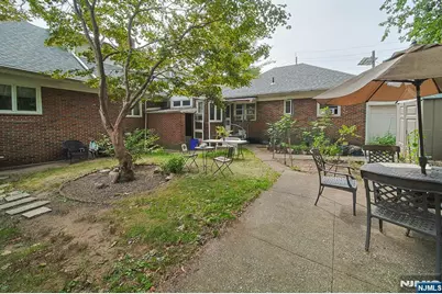 1003 Cumbermeade Road, Fort Lee, NJ 07024 - Photo 5