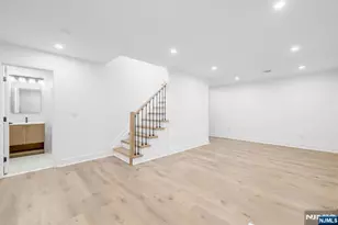 12 Cameron Rd, Tenafly, NJ 07670 - Photo 33