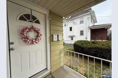 257 Bell Avenue 1st Fl #1st fl, Hasbrouck Heights, NJ 07604 - Photo 23