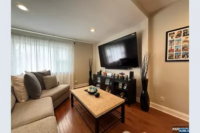 257 Bell Avenue 1st Fl #1st fl, Hasbrouck Heights, NJ 07604 - Photo 7