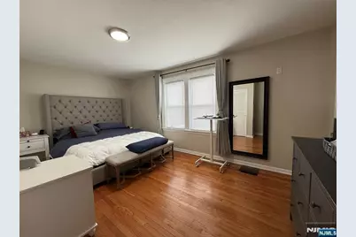 257 Bell Avenue 1st Fl #1st fl, Hasbrouck Heights, NJ 07604 - Photo 17