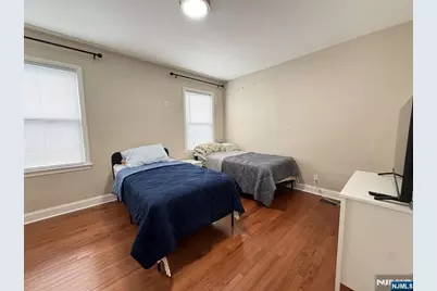 257 Bell Avenue 1st Fl #1st fl, Hasbrouck Heights, NJ 07604 - Photo 15