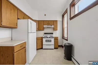 40 Malcolm Avenue 1 A #1 A, Garfield, NJ 07026 - Photo 5