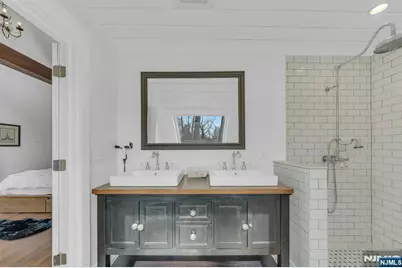 8 Glenwood, Parsippany, NJ 07834 - Photo 25
