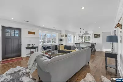 8 Glenwood, Parsippany, NJ 07834 - Photo 5