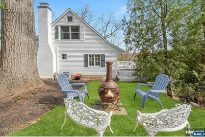 8 Glenwood, Parsippany, NJ 07834 - Photo 33