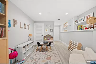 289 Webster Avenue 1 #1, Jersey City, NJ 07307 - Photo 33