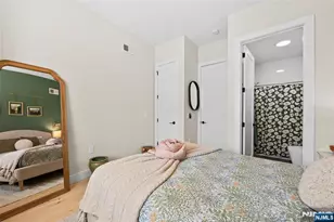 289 Webster Ave 1, Jersey City, NJ 07307 - Photo 23