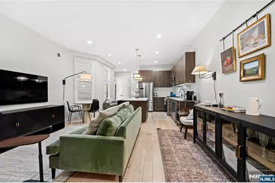 289 Webster Avenue 1 #1, Jersey City, NJ 07307 - Photo 5