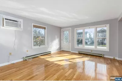 418 Union Avenue 1 #1, Rutherford, NJ 07070 - Photo 3