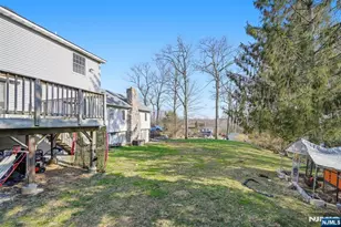 72 Hudson Dr, West Milford, NJ 07480 - Photo 25