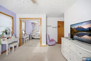 72 Hudson Dr, West Milford, NJ 07480 - Photo 21